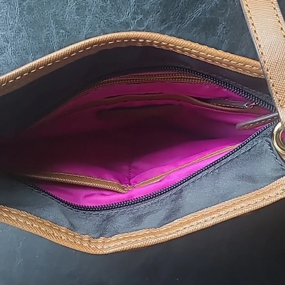 Michael Kors Crossbody Bag - Picture 3 of 6